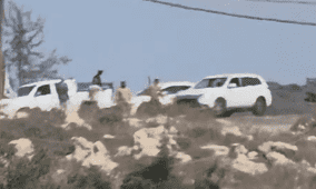 رام الله: مستوطنون يهاجمون منزل مواطن شرق أم صفا