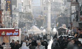 الغرفة التجارية برام الله تحذر من انهيار اقتصادي: تجار بلا سيولة واعتداءات الاحتلال تعزل المحافظات