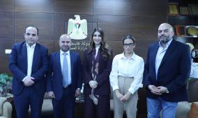 العمل والجامعة العربية الأمريكية تبحثان بناء نموذج متكامل للتدريب والتشغيل وريادة الأعمال