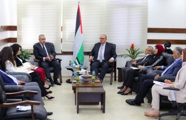 "التعليم العالي" و"بيكا" يبحثان آليات عملية لتنفيذ برامج للتعاون مع عدد من دول آسيا الوسطى