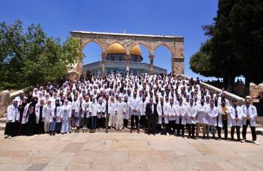 كلية الطب في جامعة القدس تحصل على اعتماد الفيدرالية العالمية للتعليم الطبي (WFME)