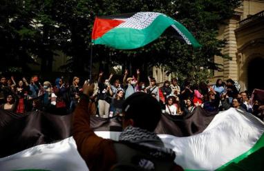 فرنسا: محتجون على حرب غزة ينصبون خياما بجامعة السوربون