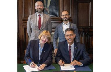 الجامعة العربية الأمريكية وجامعة جلاسكو في المملكة المتحدة توقعان اتفاقية لتعزيز التعاون الطبي