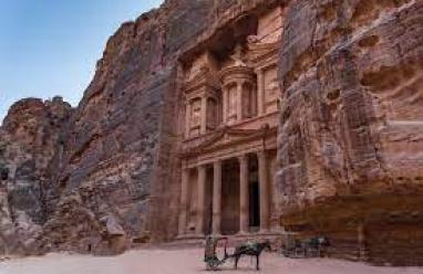 نمو الدخل السياحي بالأردن 8.9% في الربع الأول من العام الحالي