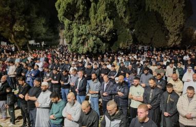 علامات و موعد ليلة القدر وأفضل الأعمال 