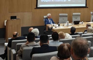 جامعة اوكسفورد تستضيف باحثين فلسطينيين في ندوة بعنوان "نحو سرد أثري وتاريخي شامل لفلسطين"