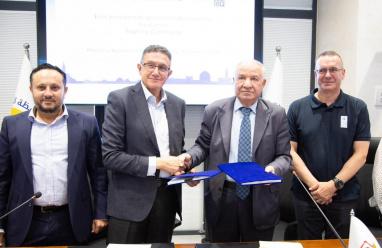 "كهرباء القدس" توقع اتفاقية لشراء الطاقة من مشاريع الطاقة الشمسية لمدارس الأوقاف الإسلامية في القدس