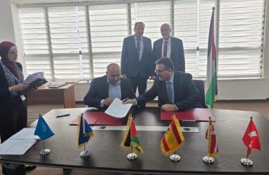 دعما للمزارعين: الزراعة توقع الدفعة الخامسة من اتفاقيات "مشروع الماب 2" بقيمة 7.5 مليون شيقل