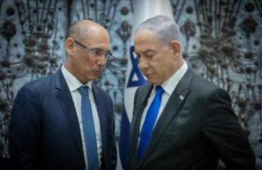 نتنياهو يطالب بنك إسرائيل بخفض سعر الفائدة و"يارون" يرفض
