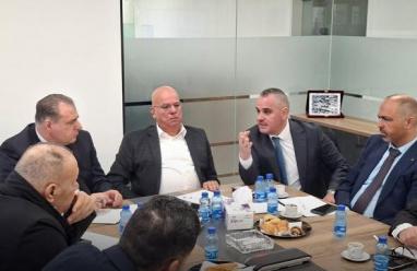 وفد من المجلس التنسيقي للقطاع الخاص يبحث مع السفير الأردني في رام الله أزمة معبر الكرامة وتداعياتها الخطيرة على المسافرين والاقتصاد