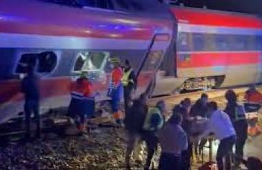 39 قتيلا إثر تصادم قطارين في إسبانيا 