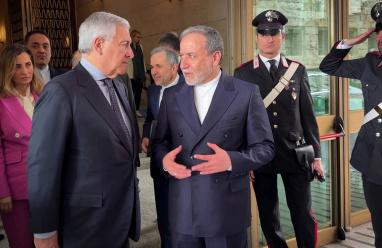 انطلاق مفاوضات إيران والولايات المتحدة في سلطنة عمان