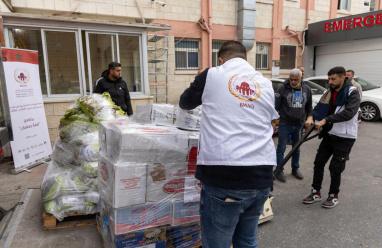 حملة وكالة بيت مال القدس لشهر رمضان تدعم المؤسسات الاستشفائية والاجتماعية وتوزيع "كوبونات"