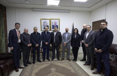 د. سامر فارس ينفذ جولة زيارات في محافظة نابلس