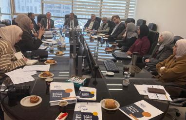 مقبل يترأس اجتماع اللجنة الاستشارية لبرنامج التنمية المستدامة لقطاع الحكم المحلي