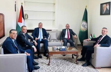 العطاري يشارك في لقاء مع الدكتور فائد مصطفى لبحث دعم الاقتصاد