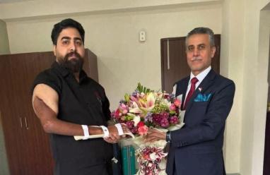 جسد واحد في قارتين.. "يد هندية" تمنح عراقياً حياة جديدة (فيديو)