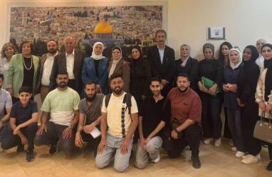 الشباب الفلسطيني بين الخطاب والممارسة: ماذا قالت الأحزاب عن مستقبل المشاركة السياسية وصنع القرار؟