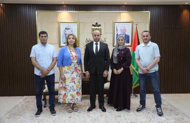 بيالارا تبحث مع محافظ أريحا والأغوار تنظيم مؤتمر حول الاستخدام الآمن للتكنولوجيا