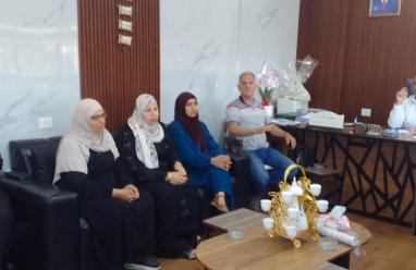 جمعية المرأة العاملة  تعقد لقاءً لتعزيز الشراكة بين مجلس الظل والمجلس البلدي في دير بلوط غرب سلفيت