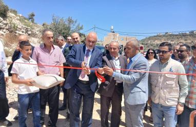  وزير الزراعة يفتتح ويتفقد مشاريع تنموية وإنتاجية ويوقع اتفاقيتين لإنشاء متنزهين زراعيين في جنين
