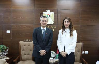 وزيرة العمل ترحب بالسفير الصيني وتستعرض جهود مواجهة تحديات التشغيل