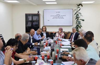 وكيل وزارة النقل والمواصلات يشارك في جلسة نقاش حول الاستثناءات في تقديم الخدمات ومنح التراخيص