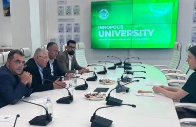 جامعة القدس تبحث التعاون مع جامعة إنوبوليس الروسية في مجالات الذكاء الاصطناعي والابتكار
