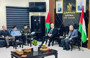 وزير الداخلية يجري زيارة ميدانية لمحافظة قلقيلية ويعقد لقاءات مع مدراء المؤسسات الأمنية والمدنية