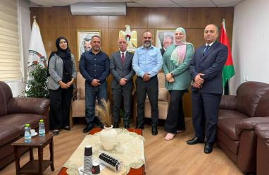سلطة الأراضي تبحث مع بلديتي سنجل وعبوين حماية الأراضي وملفات التسوية