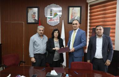 ترست العالمية للتأمين وبلدية نابلس توقّعان اتفاقية لتأمين الموظفين والعمال