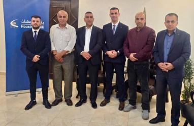 في إطار مسؤوليته المجتمعية .. بنك الإسكان يقدم دعماً لبلدية حلحول
