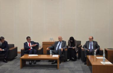 الرجوب يدعو البرلمانيين اليابانيين إلى الضغط للاعتراف بدولة فلسطين ويطلعهم على آخر المستجدات
