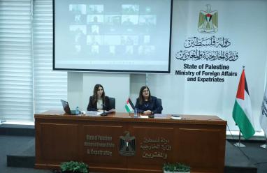 الوزيرتان العطاري وشاهين تعقدان جلسة إحاطة لسفراء دولة فلسطين