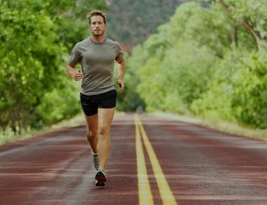 تمرين بسيط يضمن عيش حياة أطول بدماغ أفضل