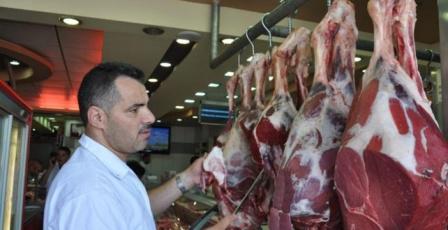 خاص| أزمة مؤقتة في سوق اللحوم بعد توقف مسلخ رام الله والبيرة