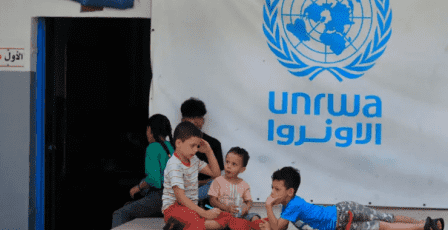 الأونروا تجدد التزامها بتقديم خدماتها للاجئين حتى إيجاد حل عادل