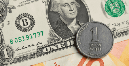 أسعار العملات اليوم.. سعر صرف الدولار والدينار واليورو مقابل الشيكل