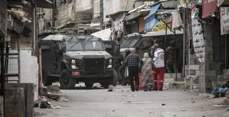 الاحتلال يعتقل 22 مواطناً من دورا والطبقة ومخيم الفوار بمحافظة الخليل