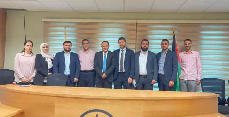 كلية القانون والعلوم السياسية في جامعة النجاح وهيئة سوق رأس المال تنظمان حلقة نقاش حول مشروع قانون التأمين الفلسطيني