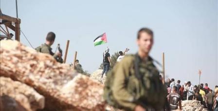 كاتب إسرائيلي يطرح رؤية لحزب فلسطيني جديد باعتباره "شريكًا محتملًا للسلام"!