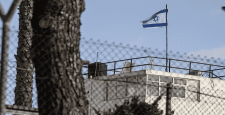 إسرائيل والحرب اليائسة على المخيم والأونروا