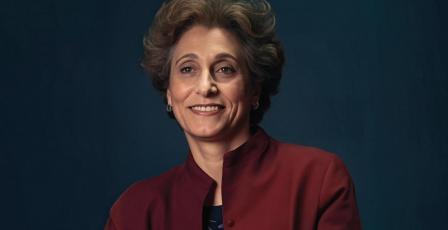 محمد بن راشد يبارك للمعمارية د. سعاد العامري فوزها بـجائزة "نوابغ العرب 2025"