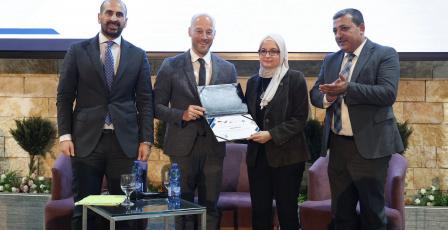 صور| مقبل يشارك في ختام مشروع التحول الرقمي لتعزيز خدمات البلديات الفلسطينية بدعم ألماني