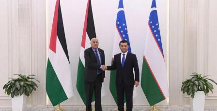 وزير خارجية أوزبكستان يستقبل الفريق الرجوب