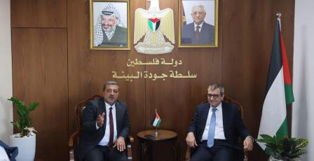 وزارة الحكم المحلي وسلطة جودة البيئة تؤكدان أهمية الشراكة لحماية البيئة وتحسين الخدمات