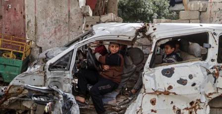 باحث لراية: إسرائيل تستخدم "نزع سلاح حماس" ذريعة لعرقلة اتفاق غزة