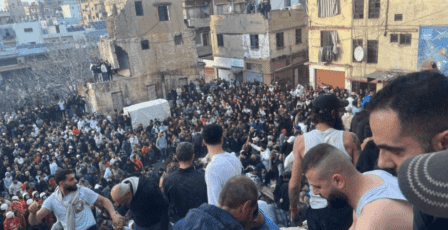 ضحايا ومفقودين جراء انهيار مبنى سكني في طرابلس شمال لبنان