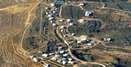 داوود لراية: منح المستوطنين حق التملك الفردي يشكلان تحولا خطيرا