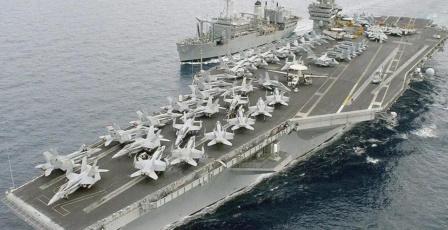 أكبر حاملة طائرات في العالم تتجه إلى الشرق الأوسط
